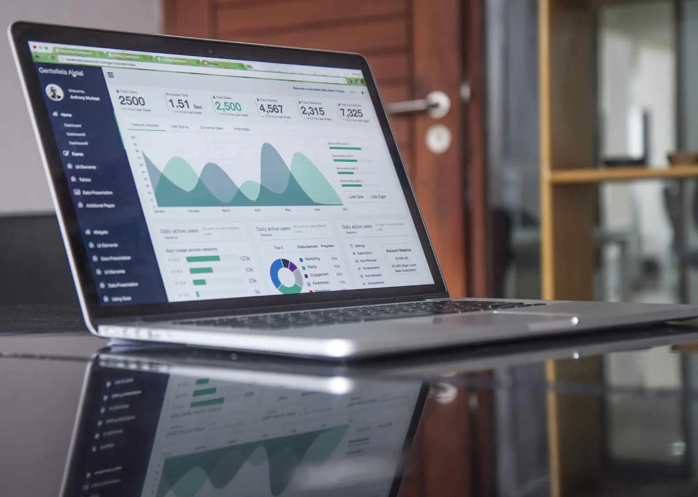 What's the right Insurance aggregator architecture?